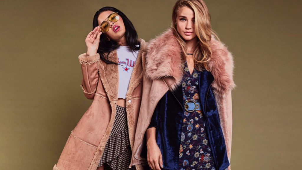 英大手ファストファッションブランド boohoo(ブーフー)、公式オンラインストアを「ショップリスト」に
