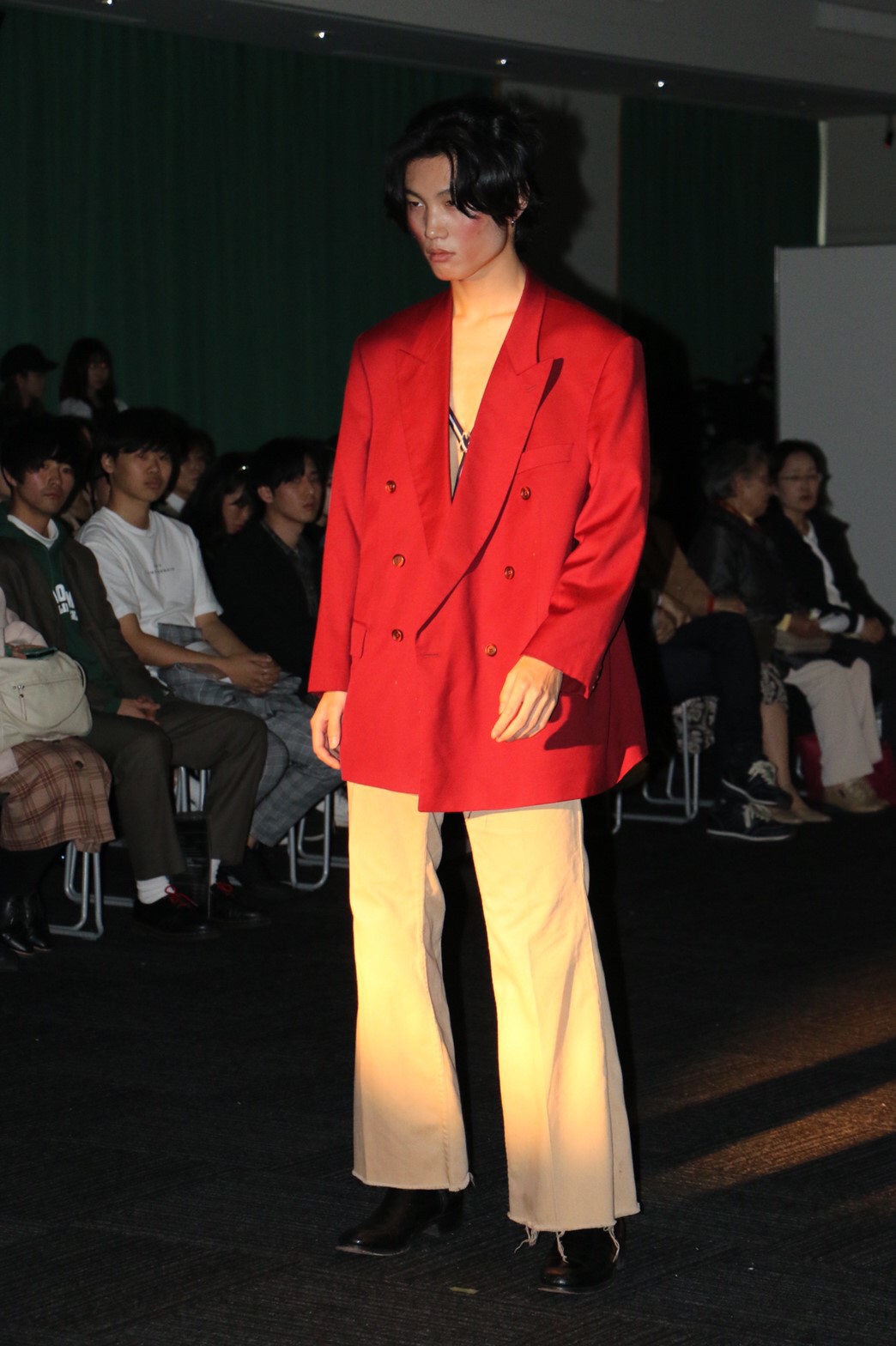青山大学服飾愛好会 変態 LOOK10