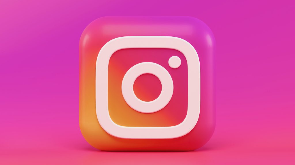 インスタからリアルな情報をゲット！ファッション業界の採用インスタグラムまとめ｜アパレル業界の不安を解消！