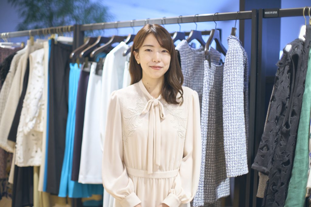 ECの仕事は接客をサイト上で表現すること　「ANAYI」ECスタッフ 和家穂波さん
